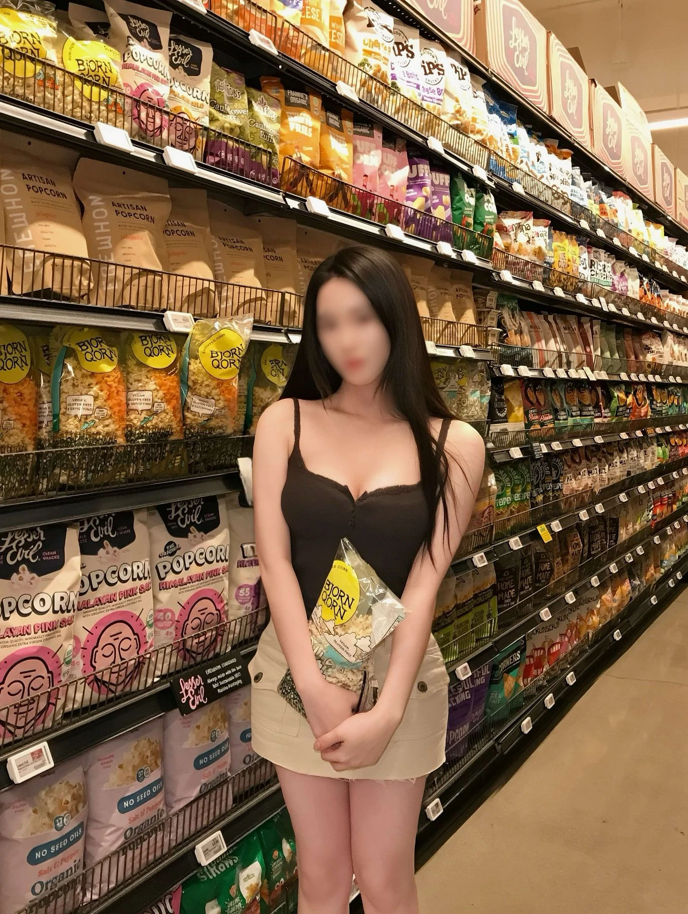 Lily Nora - High End Asian Companion – Chinese escort in Hong Kong — 19 / 21