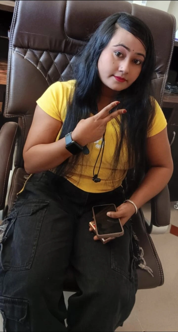 Sana Escorts – Indian escort in Ahmedabad — 1 / 8