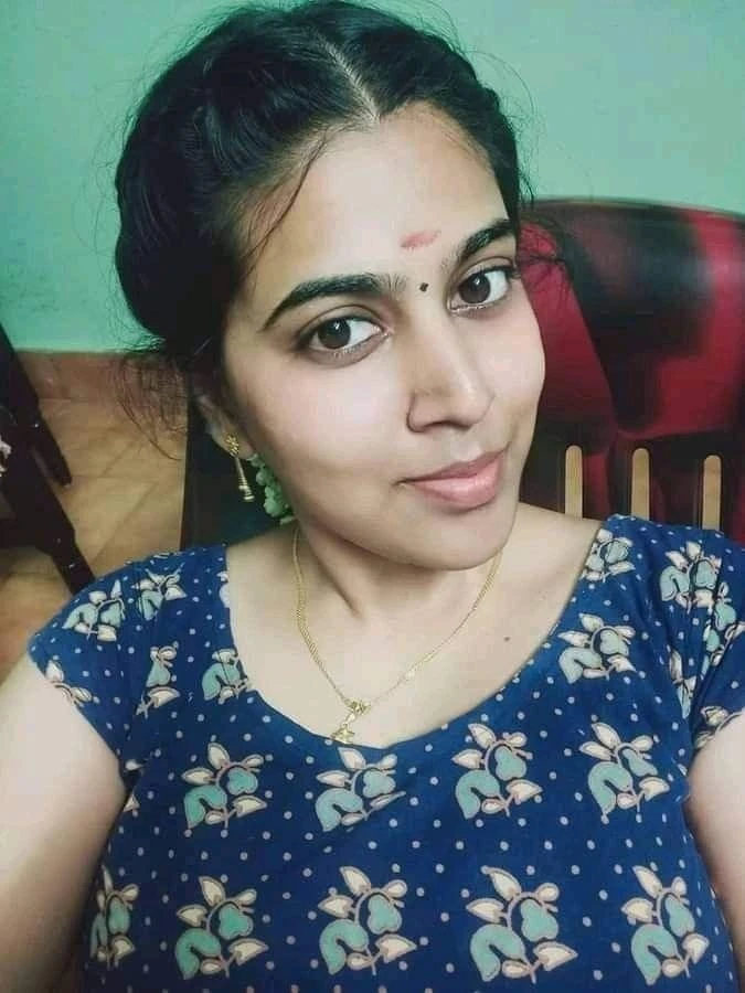 Yamini – Indian escort in Bangalore, Escort, Banga
