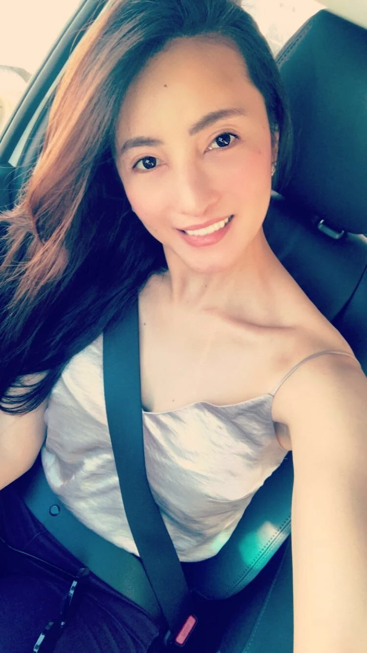 Inah Yahyah – American escort in Hong Kong — 9 / 19