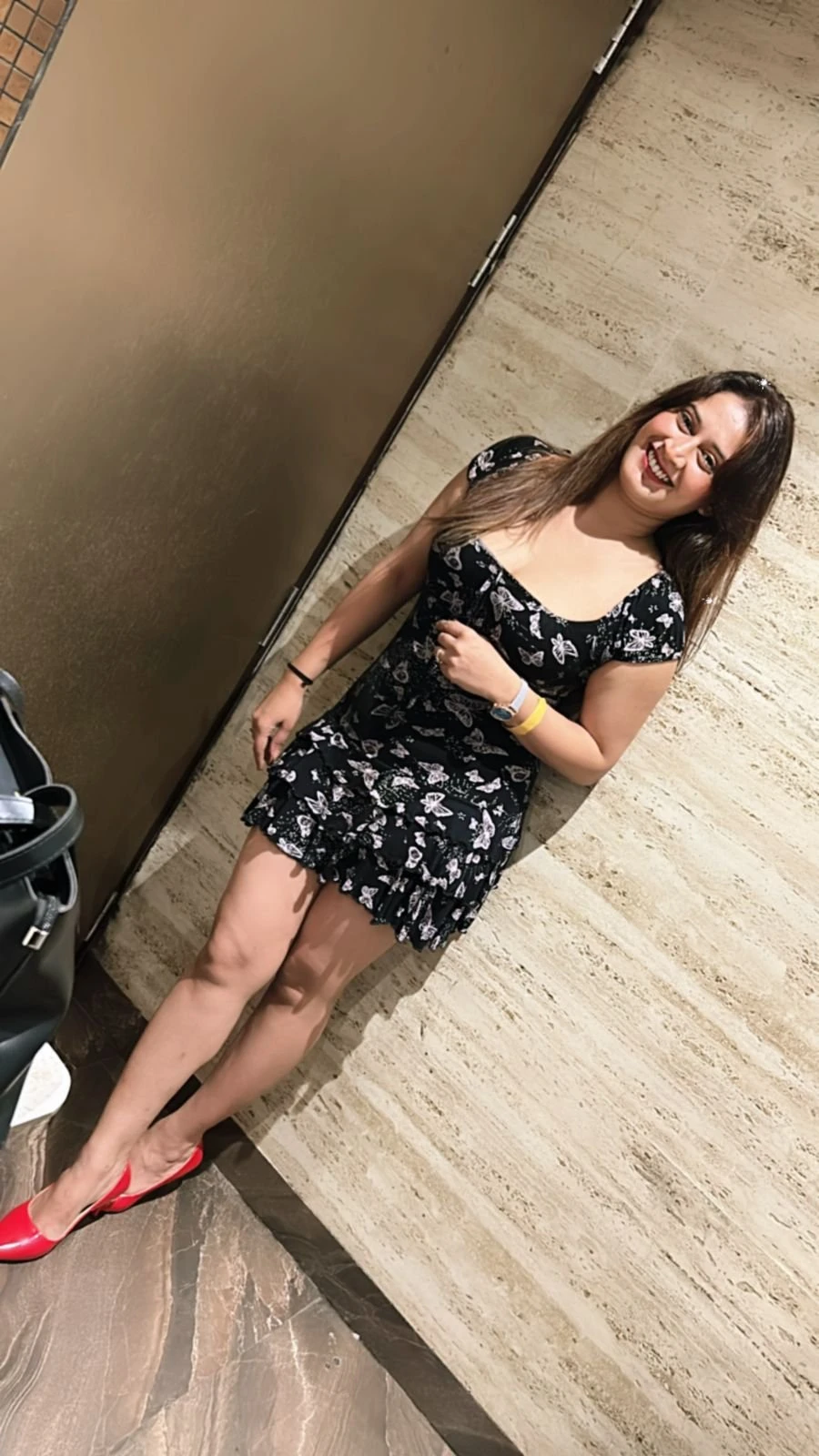 Sonam – Indian escort in Bangalore — 2 / 3