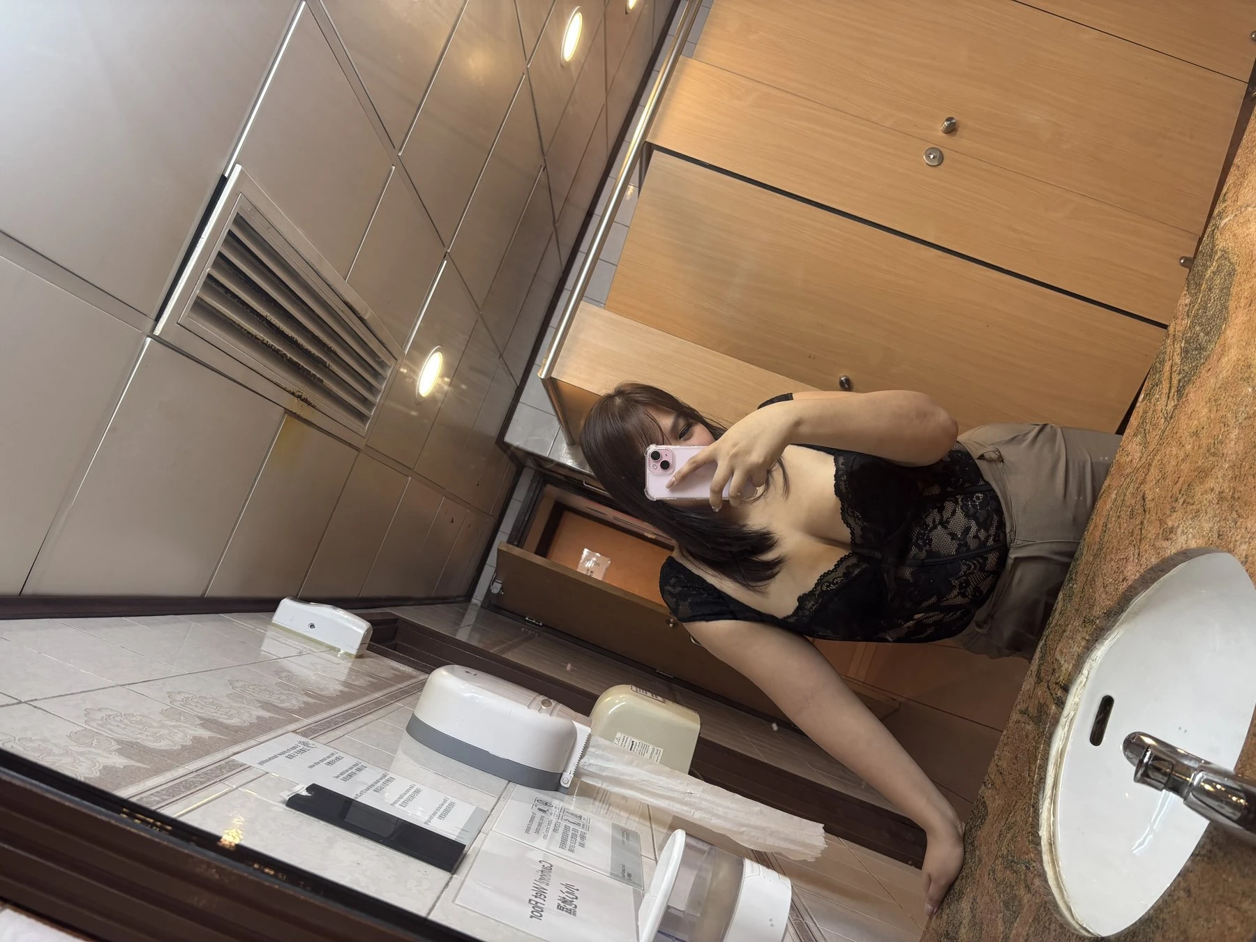 Adira – Filipino escort in Hong Kong — 5 / 10