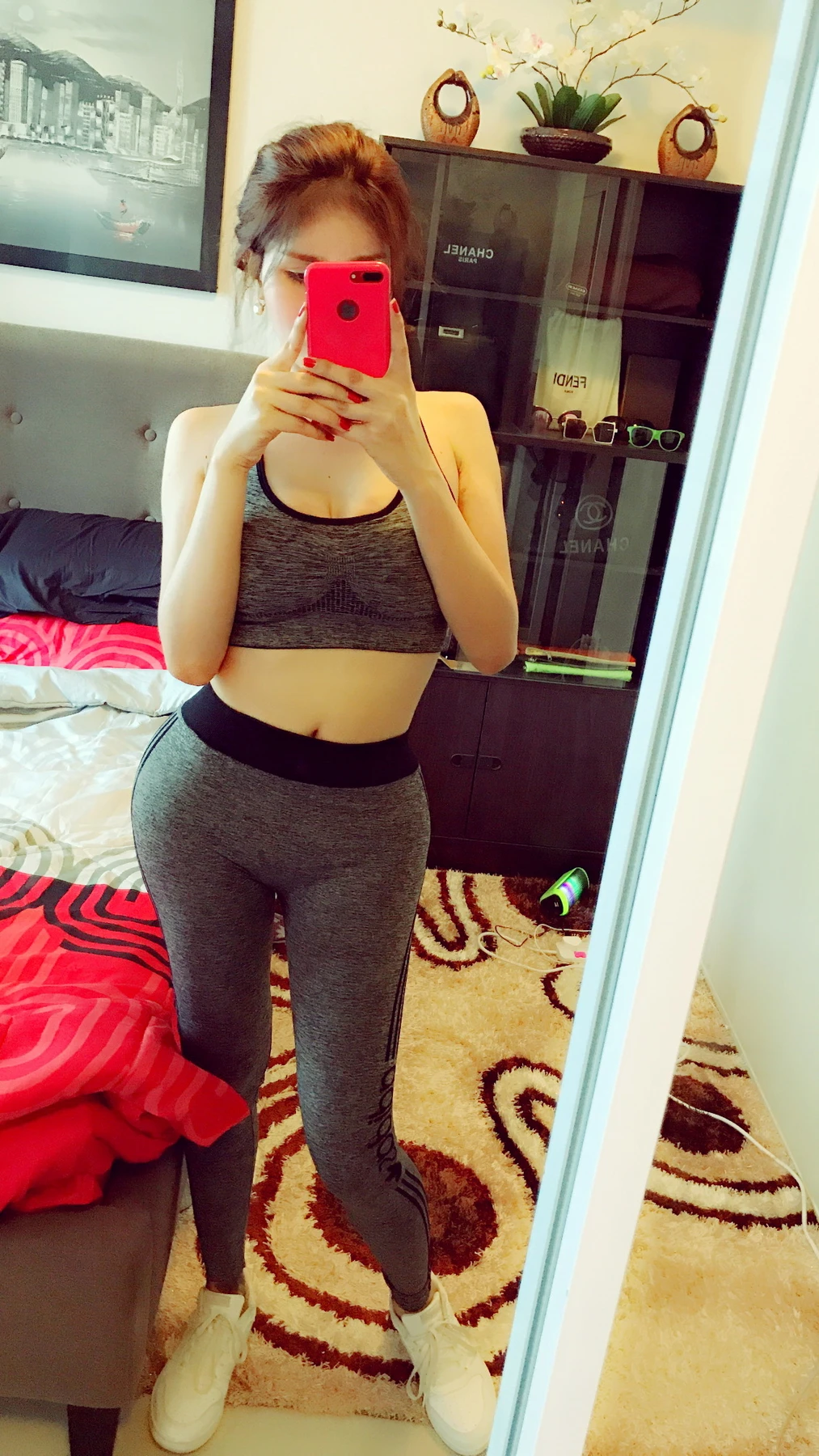 Sabrina – Filipino escort in Hong Kong — 4 / 5