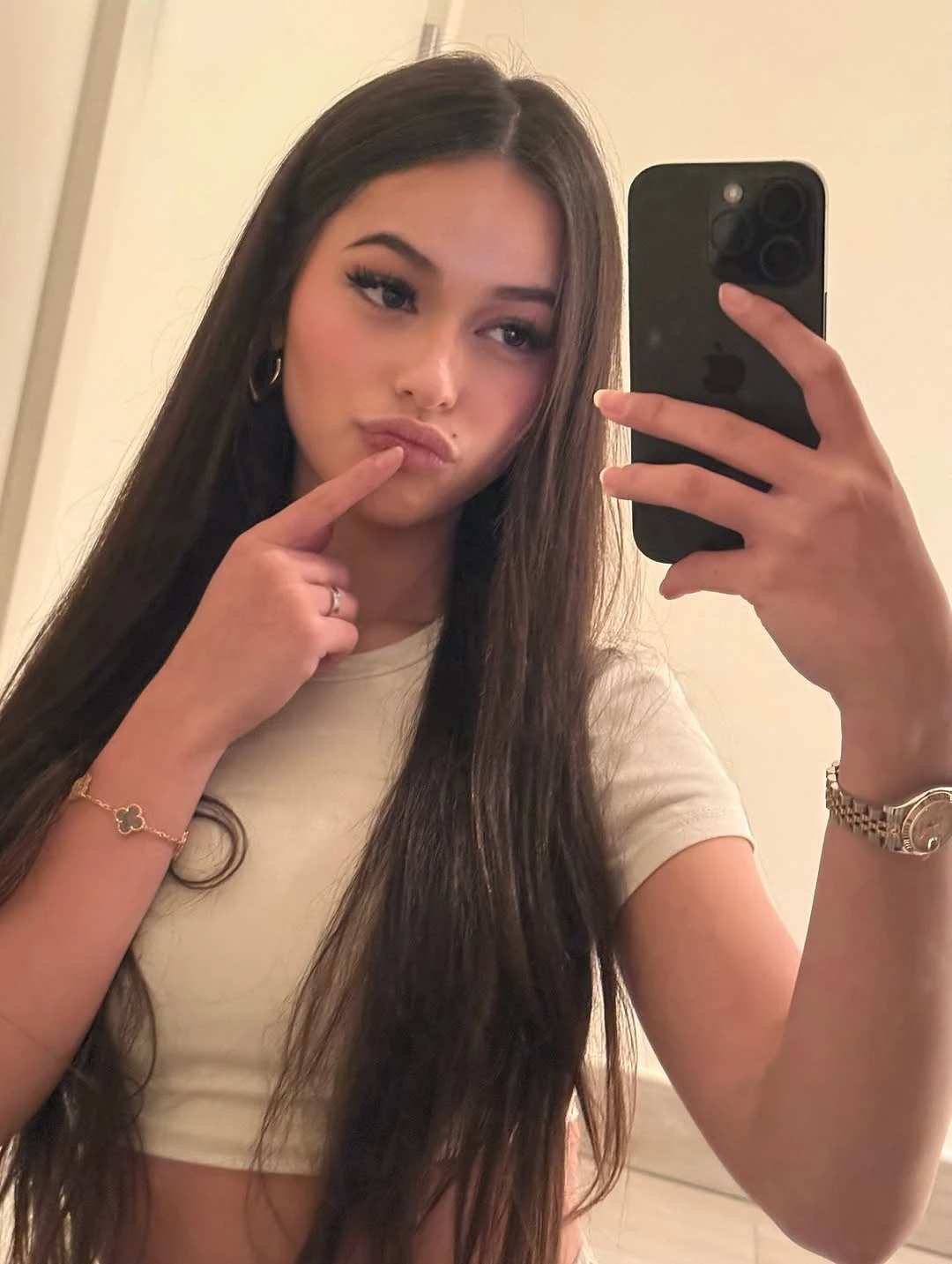 Shanelle – Thai escort in Hong Kong, Escort, Hong Kong