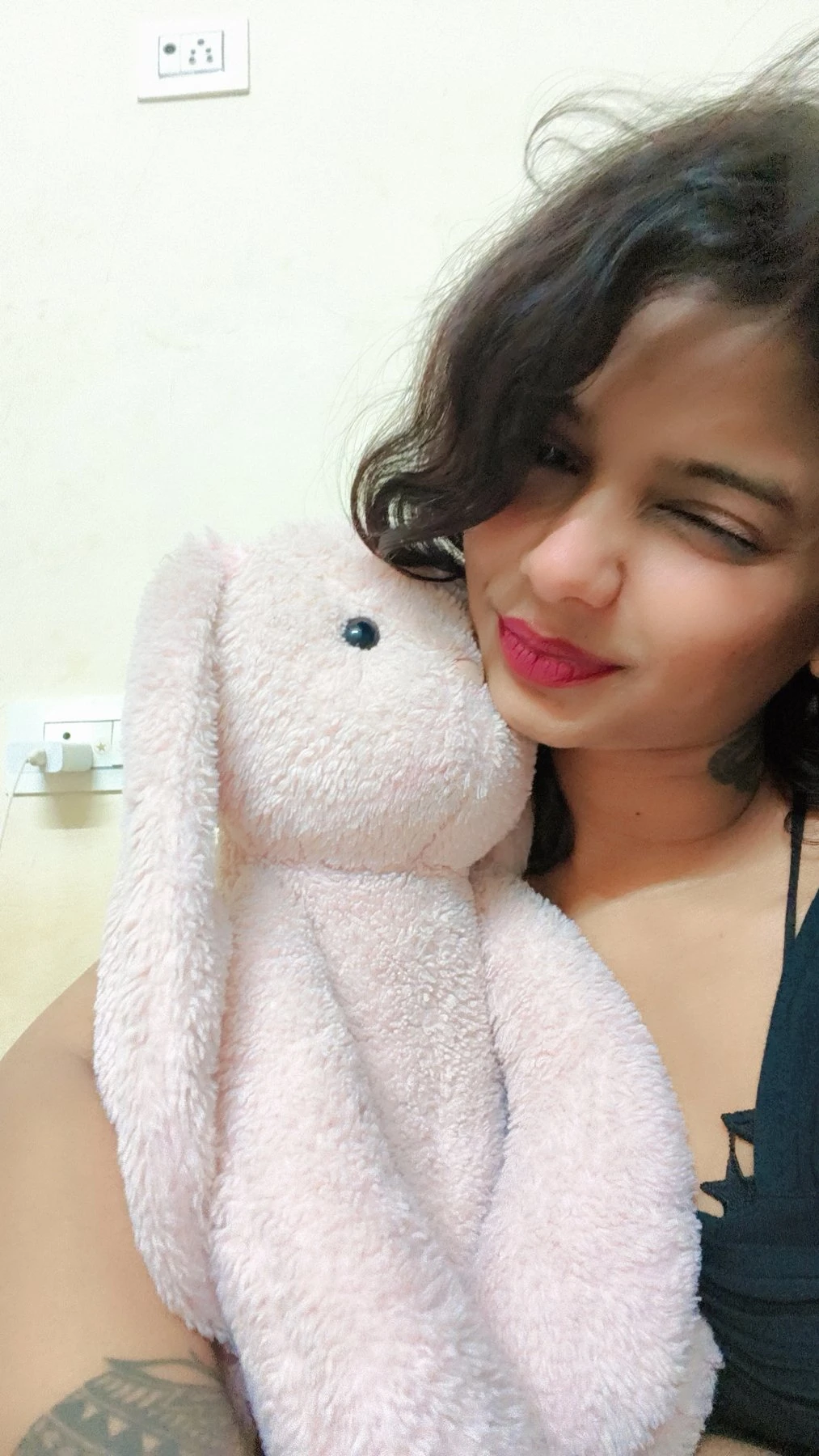 Nikki! 🫦 Independent girl Goa – Indian escort agency in Candolim, Goa — 10 / 15
