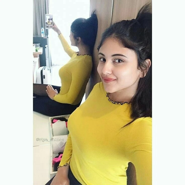 Aditi Singh – Indian escort in Bangalore, Escort, Banga