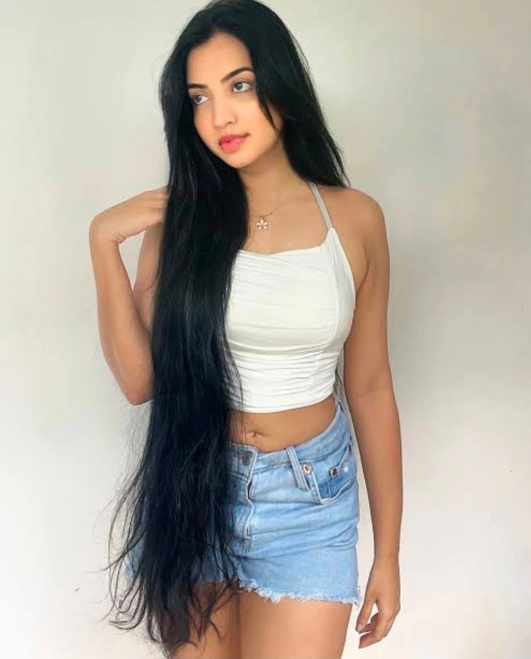 Vaishnavi – Indian escort in Ahmedabad — 2 / 3