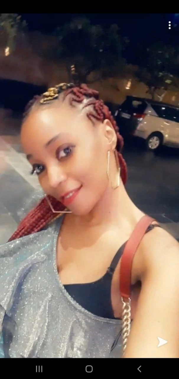 Joyce – Rwandan escort in Bangalore — 3 / 4