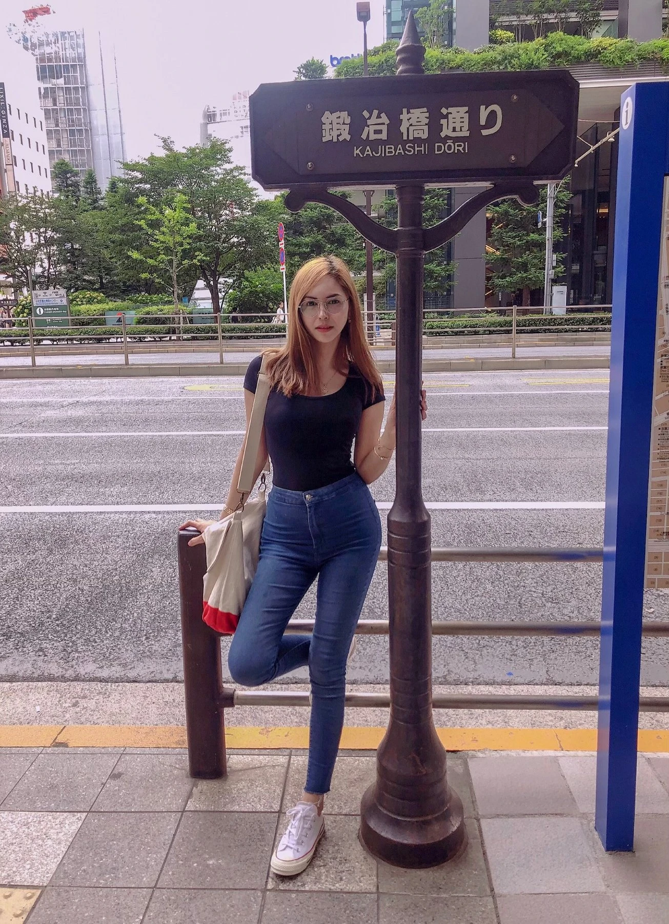Jane – Vietnamese escort in Hong Kong — 7 / 9