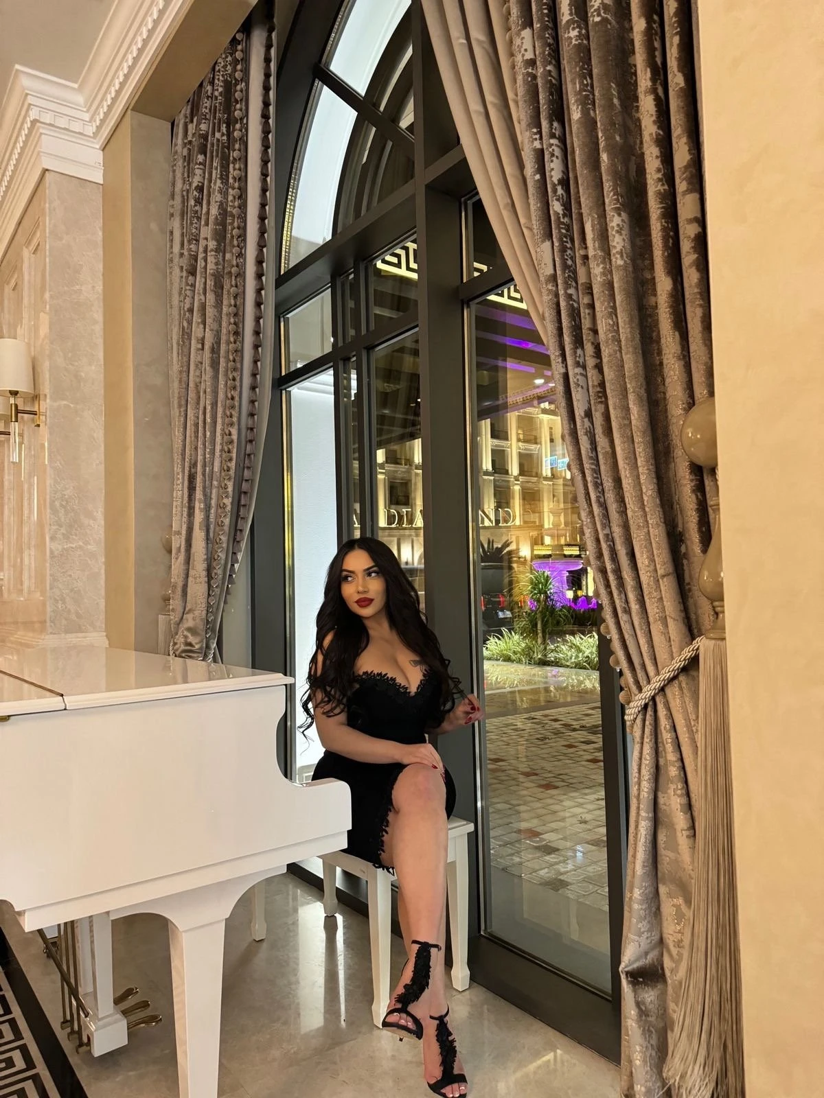 Turkan – Azerbaijani escort in Baku — 12 / 29