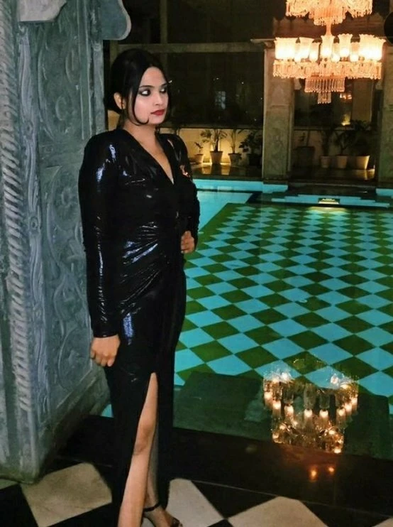 Anjali – Indian escort in Chennai — 2 / 4