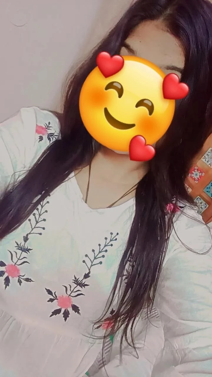 College Girl Deepika – Indian escort in Bangalore — 2 / 7