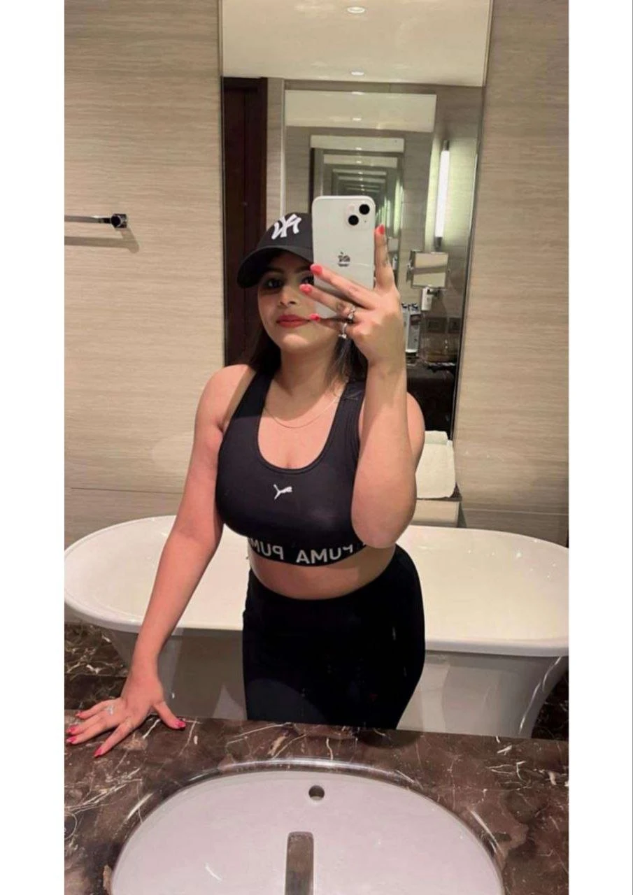 Sonal Keer – Indian escort in Bangalore — 2 / 4