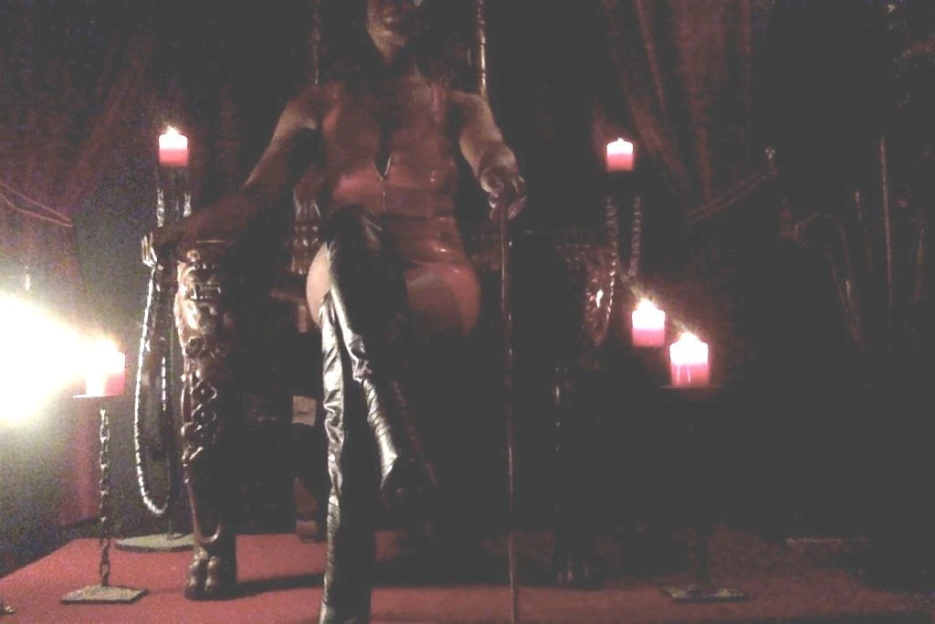 Mistress May – dominatrix in Gibraltar — 7 / 8