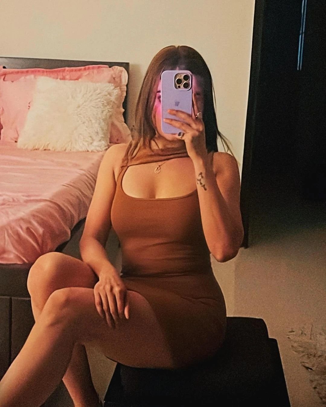 Megha Sharma – Indian escort in Gurgaon — 3 / 5