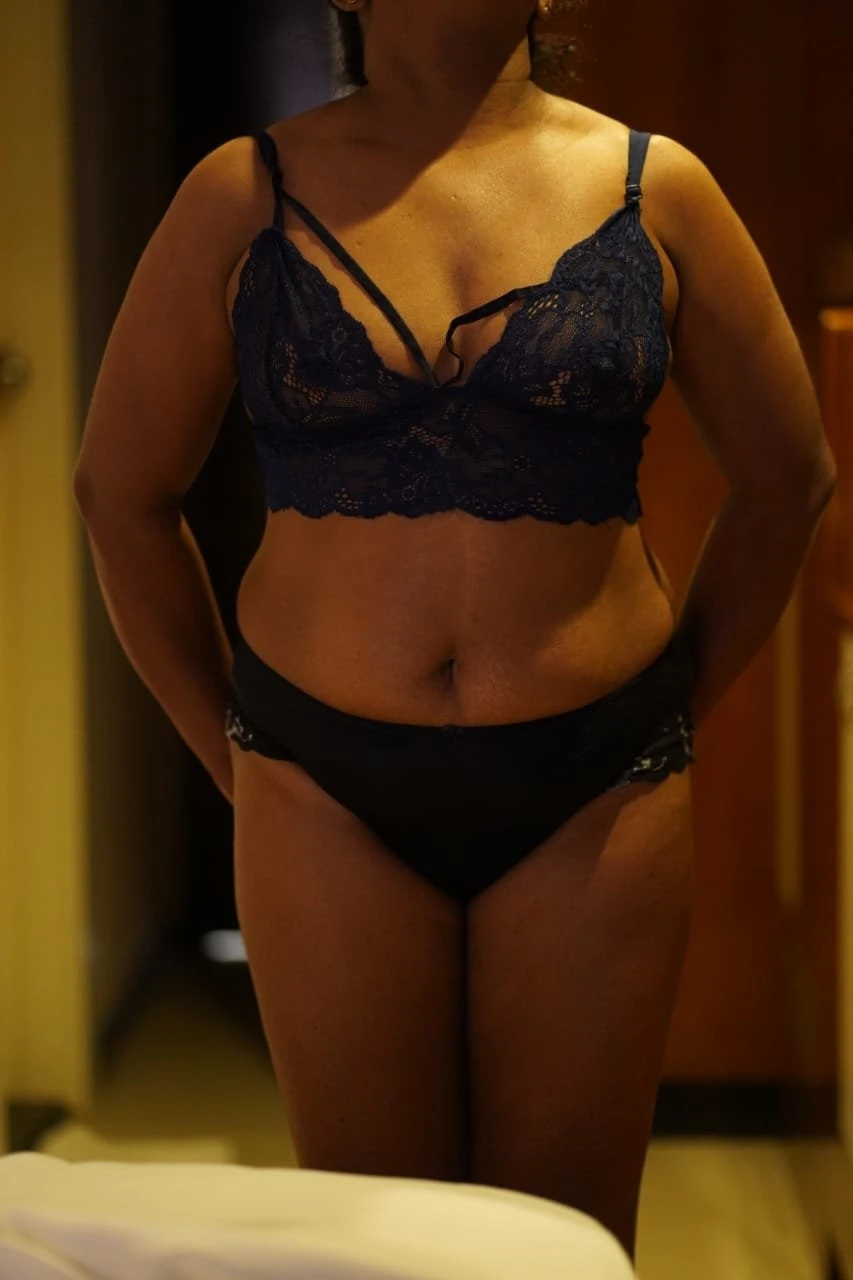 Priya Rinu – Indian escort in Ernakulam — 6 / 10