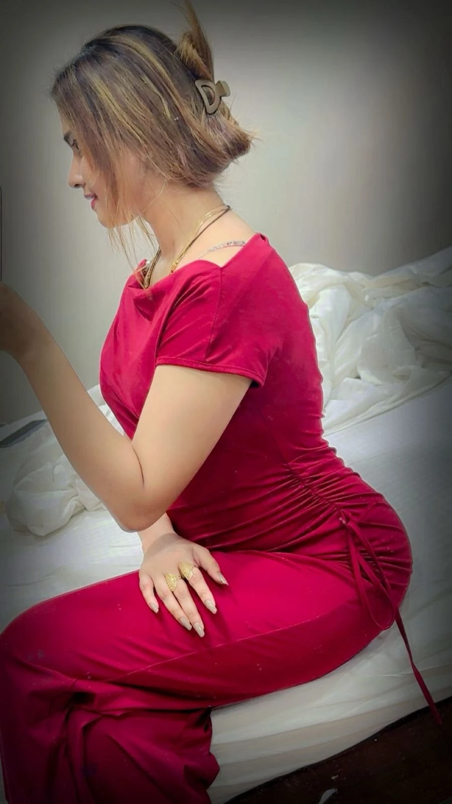 Bustie Nd Hotty Vdpalani Nungambakkam – Indian escort in Chennai — 3 / 4