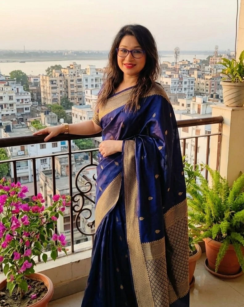 Cam Session & Real Meet – Indian escort in Bangalore — 2 / 5