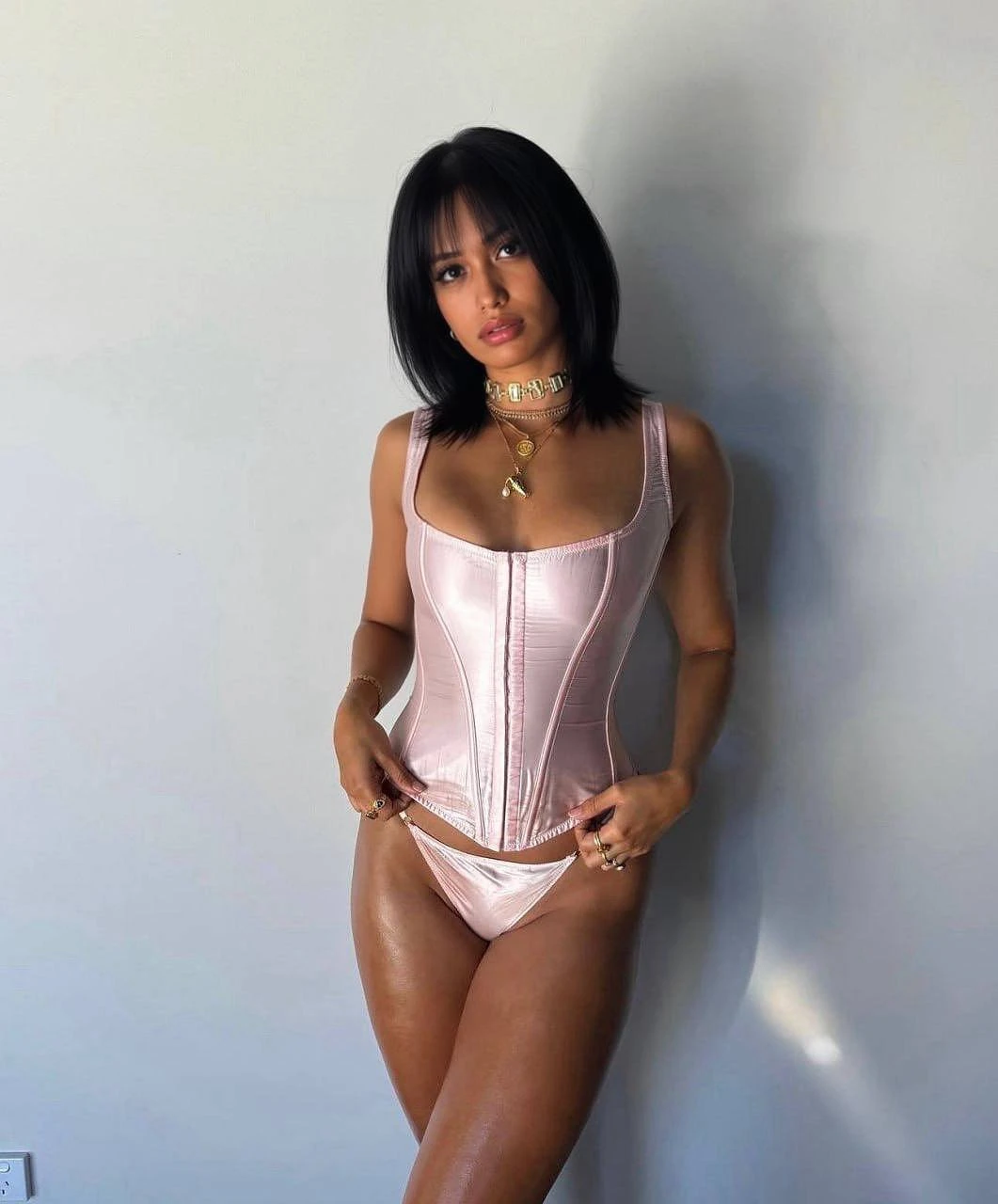 Resse – American escort in Hong Kong — 3 / 6