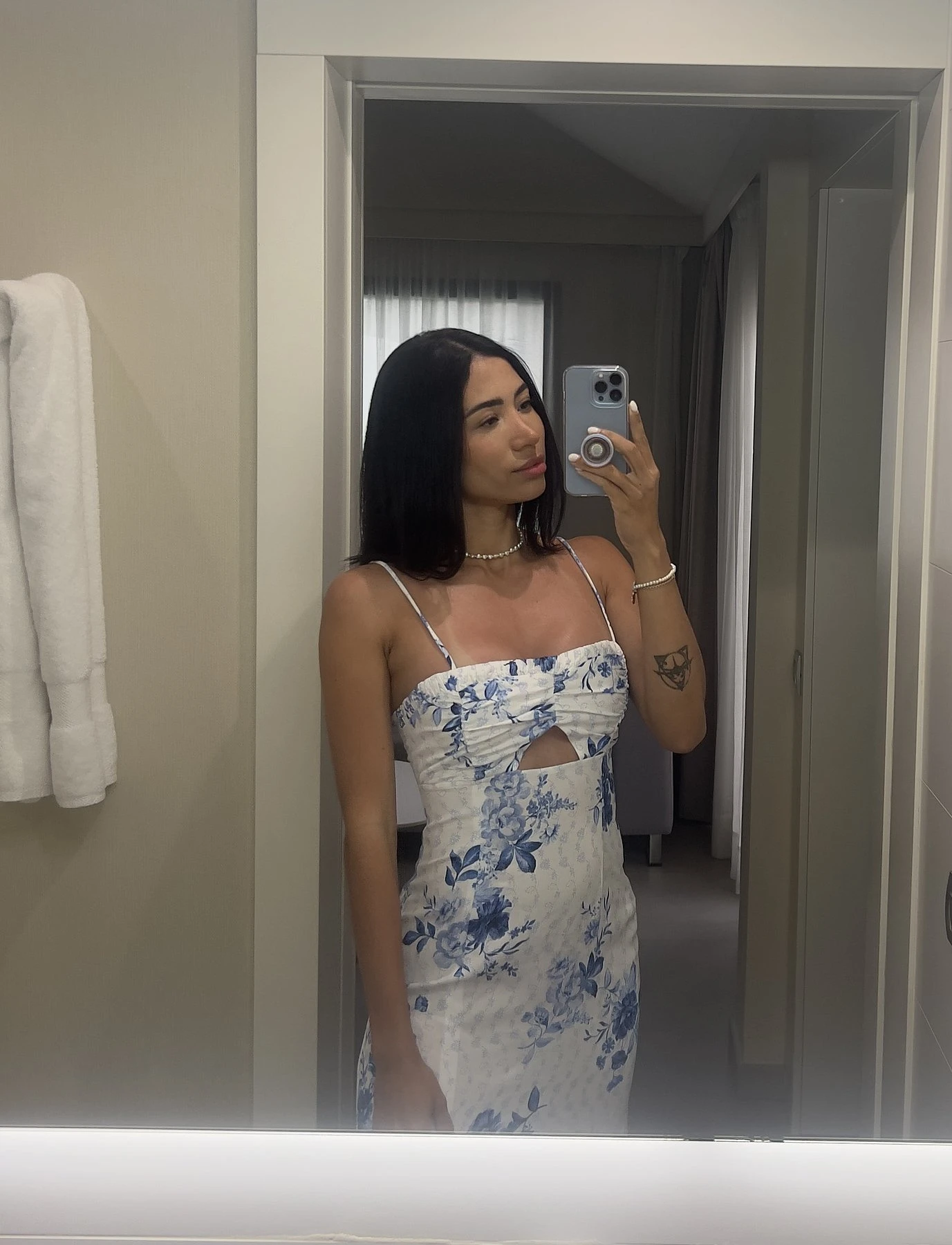 Mia, a 100% Independent Latina… – Venezuelan escort in Hong Kong — 7 / 8