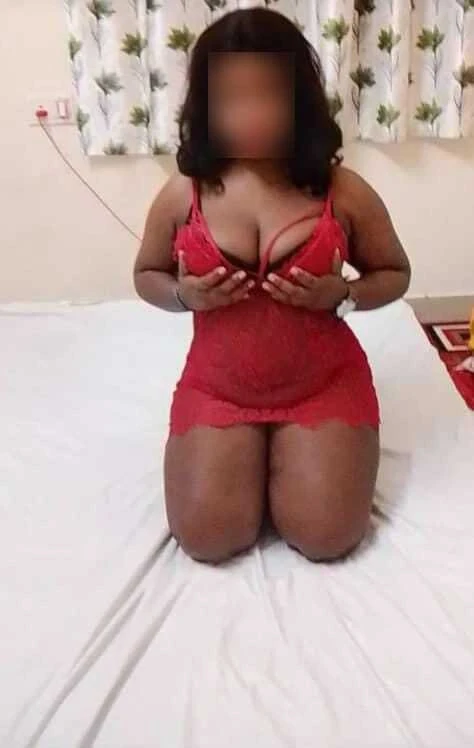 Betty – South African escort in Chennai — 2 / 5