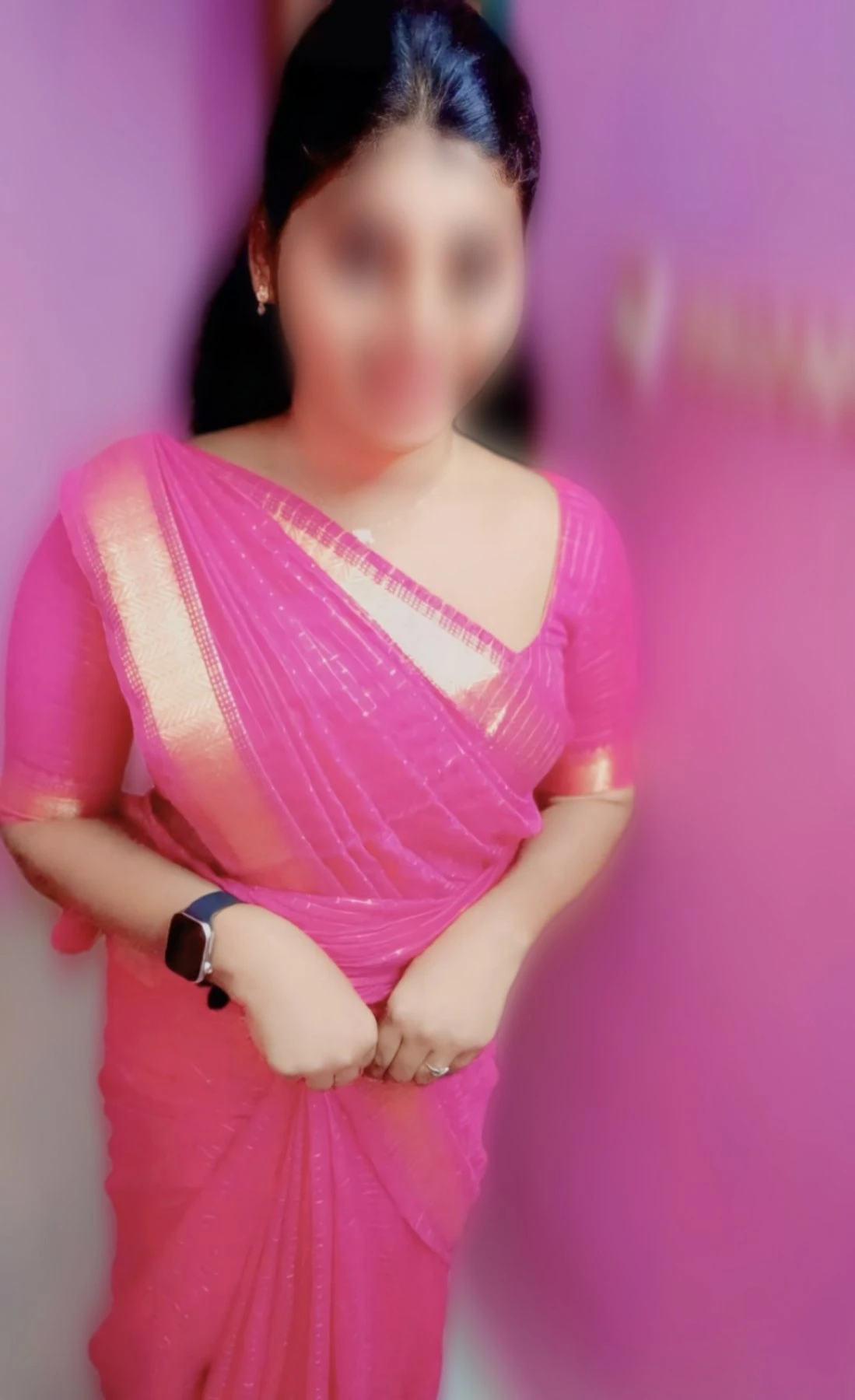 Nivi – Indian escort in Chennai — 2 / 7