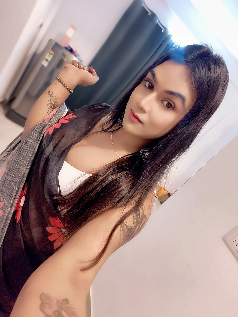 Independent Bong Jiya🕊️ Real Meet – Indian escort in Bangalore — 27 / 29