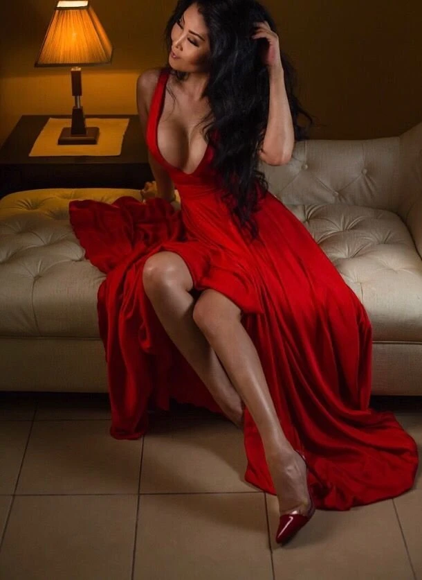 Leila Oral Orchid – Russian escort in Hong Kong — 3 / 7