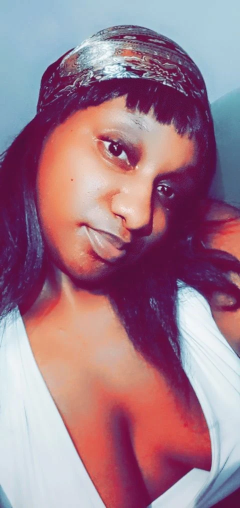 Kelly – South African escort in Chandigarh — 12 / 14