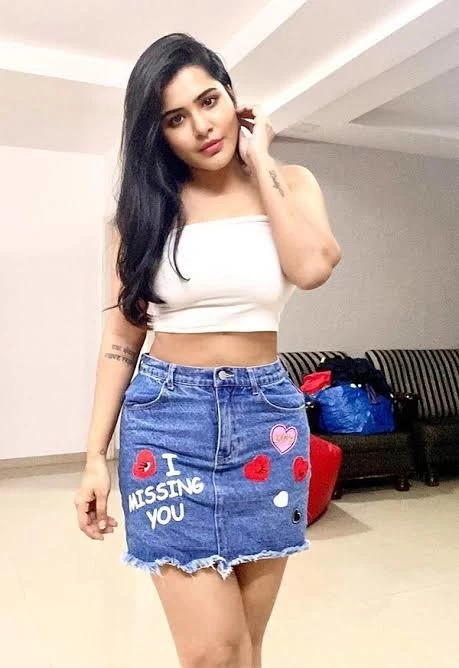 Jiya – Indian escort in Chandigarh — 3 / 5