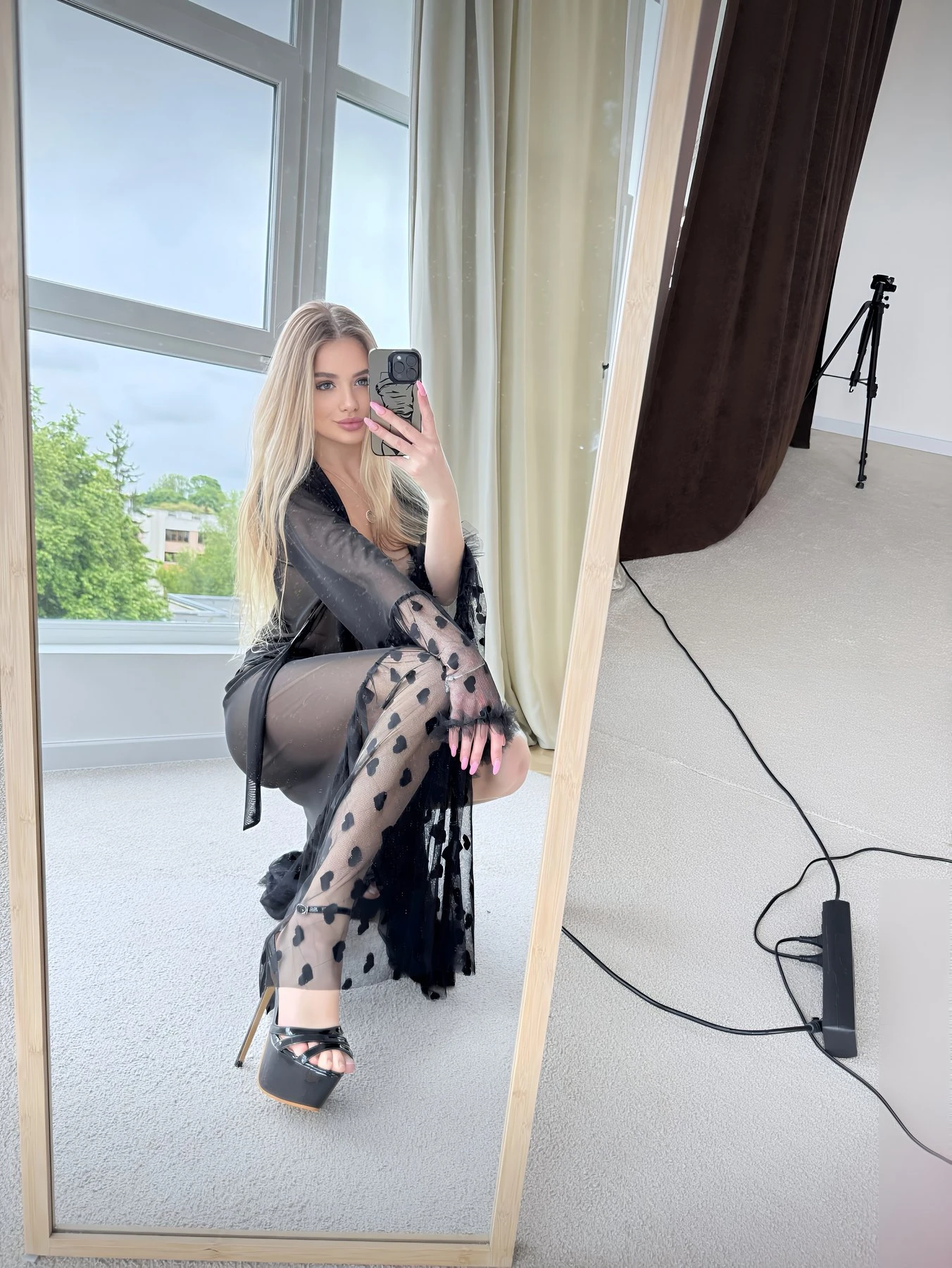 Margo – Russian escort in Hong Kong — 5 / 9