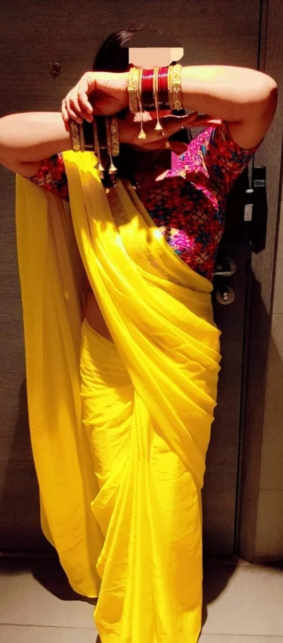 Pooja Married Housewife – Indian escort in Gurgaon — 5 / 11