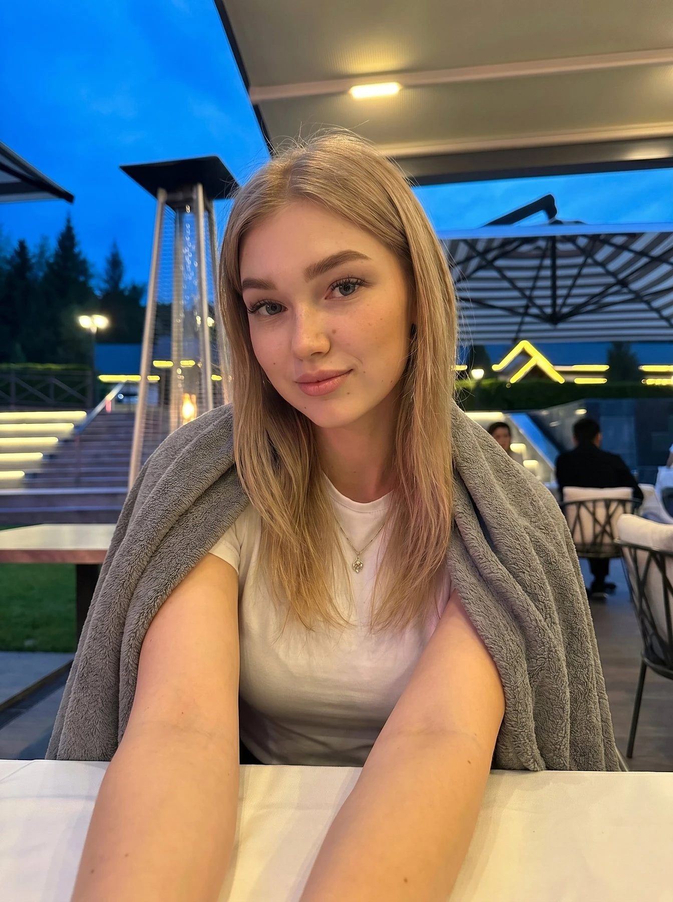 Cassandra Wild Pet – Russian escort in Hong Kong — 7 / 8