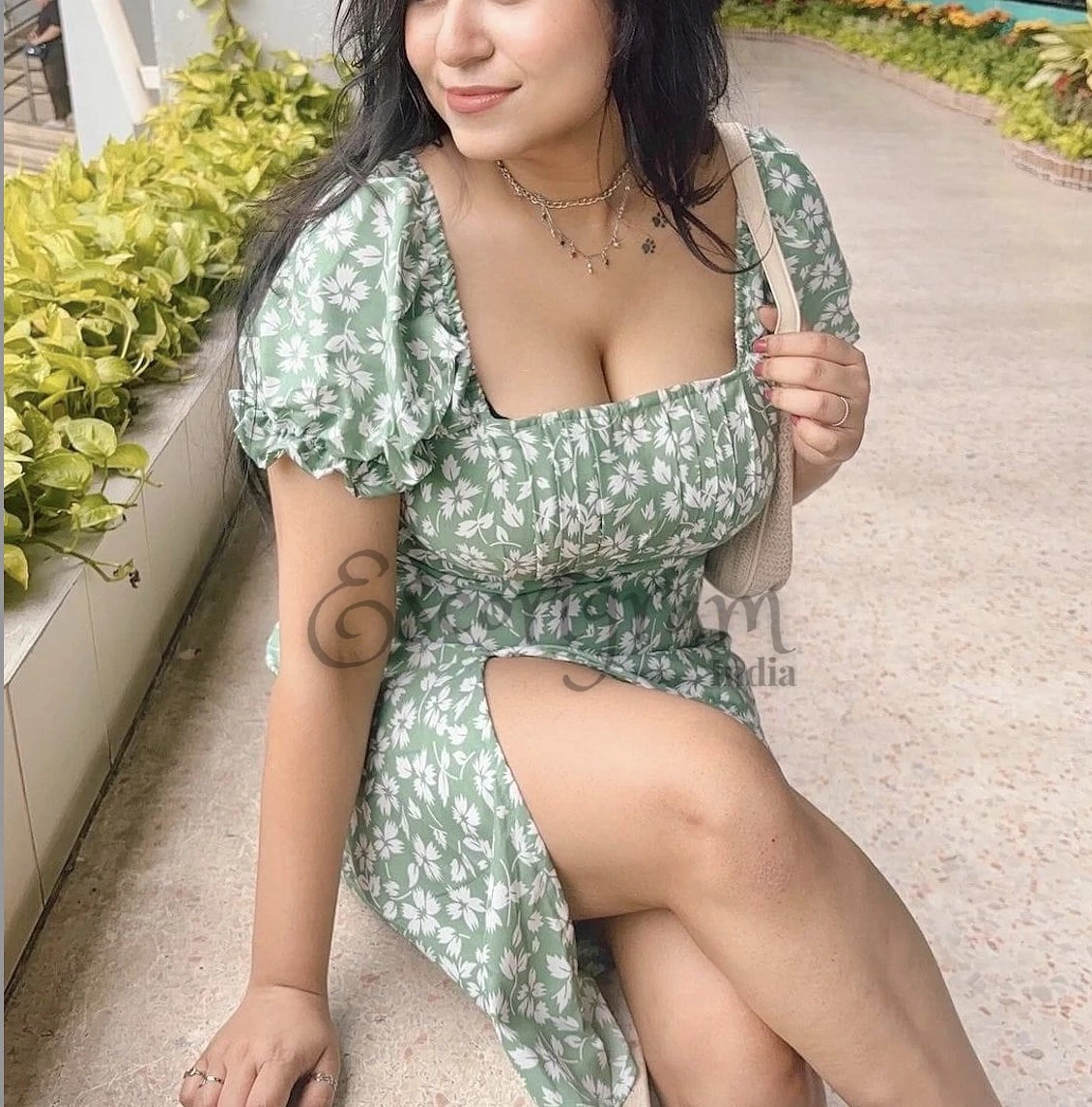 New & Fresher Ankita – Indian escort in Bangalore — 3 / 4