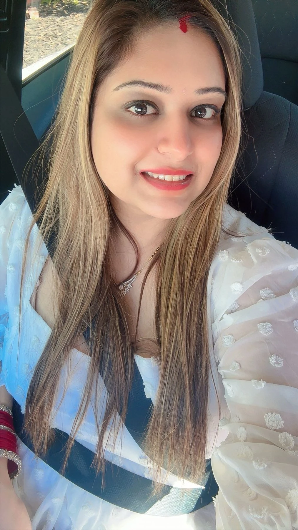 Sana – Indian escort in Bangalore — 2 / 6
