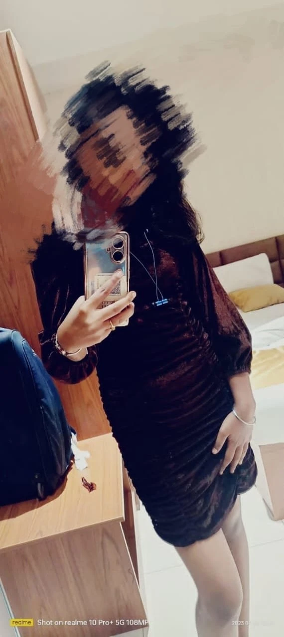 Anisha Cam Show and Real Meet – Indian escort in Chennai — 2 / 3