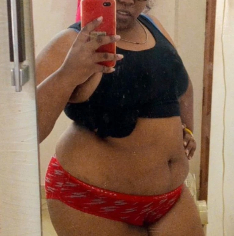 Sexy boobs – Indian escort in Bangalore — 2 / 4