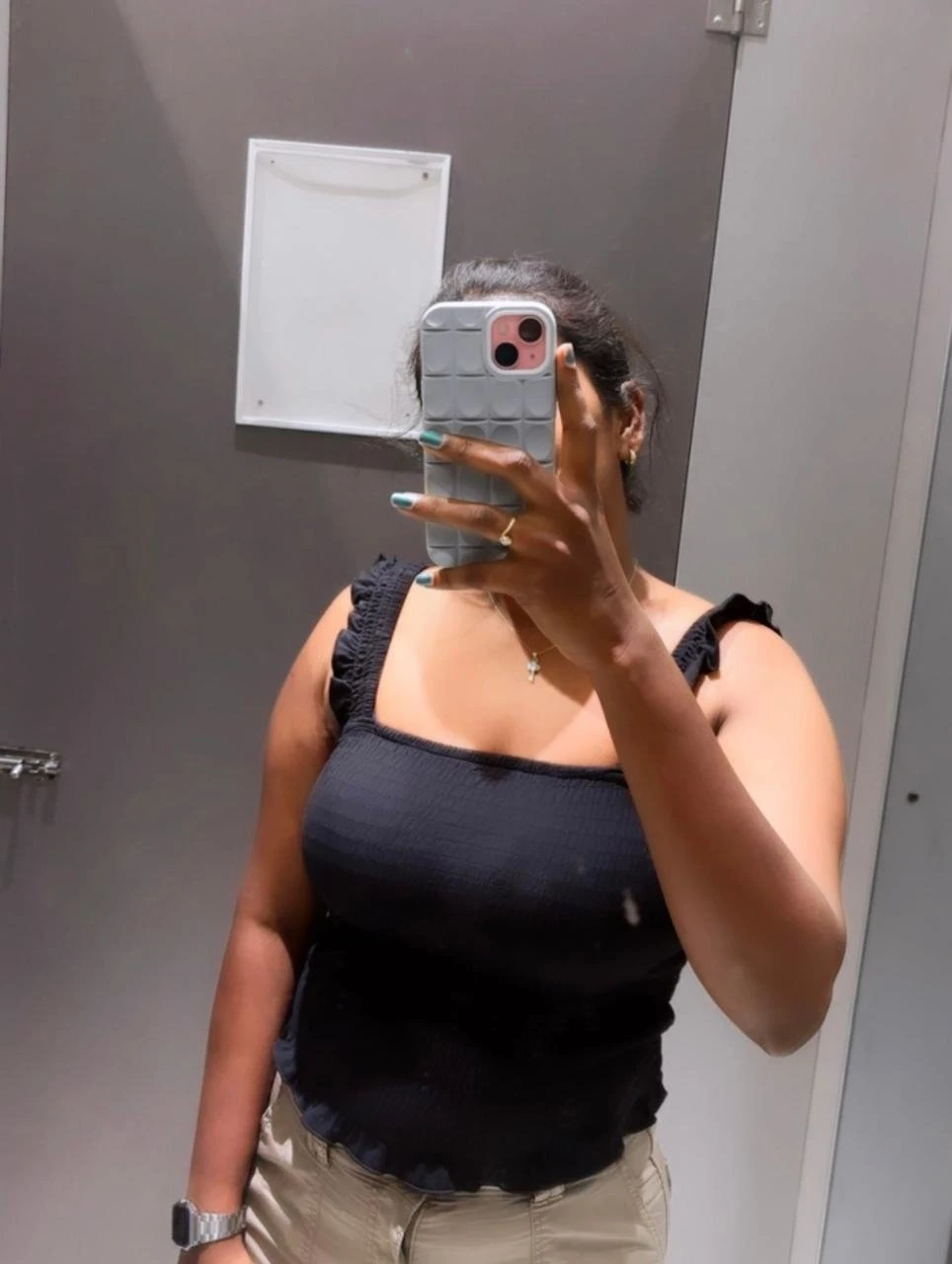Zelena Ros – Indian escort in Chennai — 6 / 12