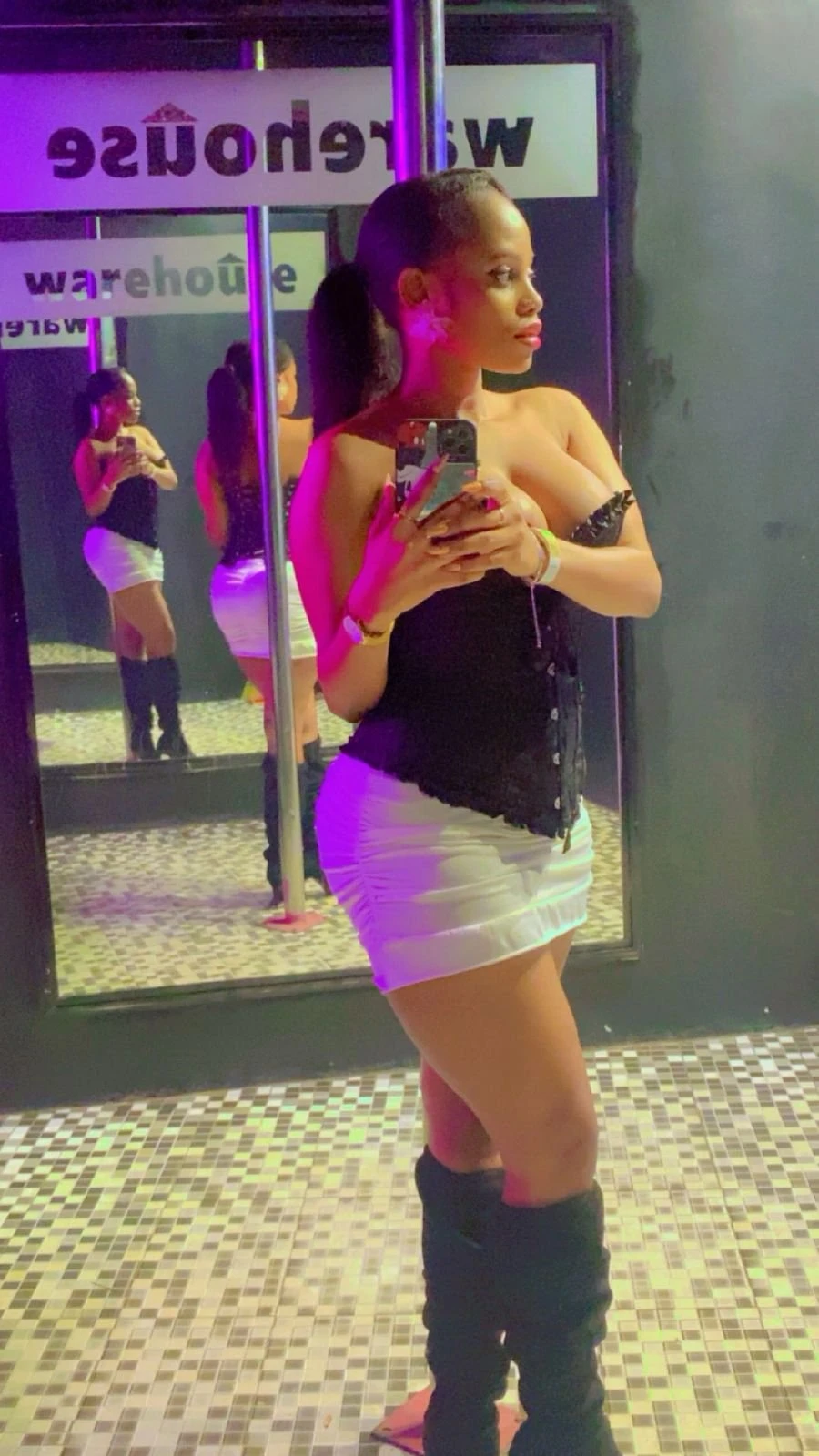 Loveness – Kenyan escort in Greater Noida — 2 / 7