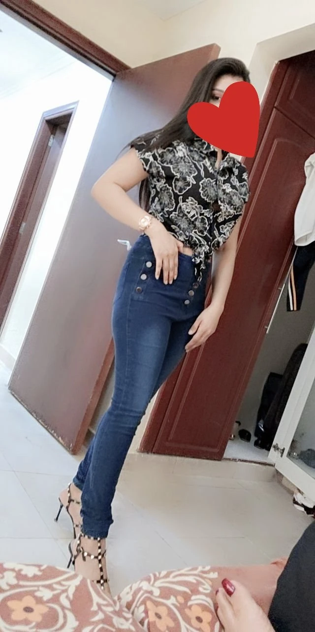 Pooja Agarwal – Indian escort in Chandigarh, Escort, Chandigarh