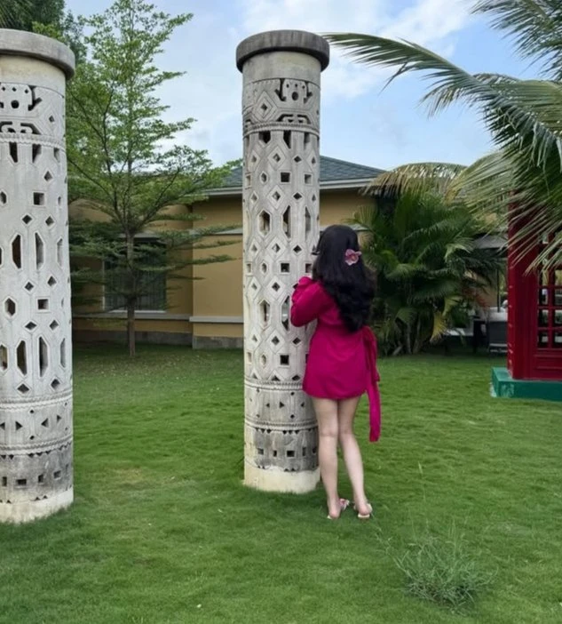 I Am Lavnayaa Independent Professional – Indian escort in Bangalore — 8 / 11