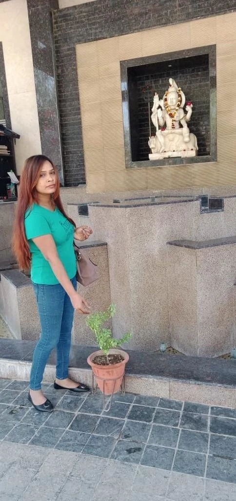 Sonal Sharma – Indian escort in Agra — 2 / 6