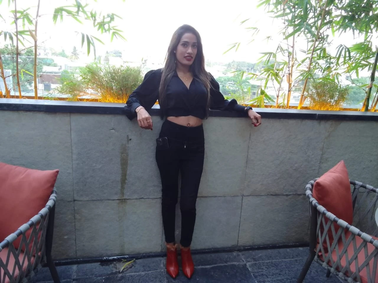 Shreya – Indian escort in Bangalore — 6 / 7