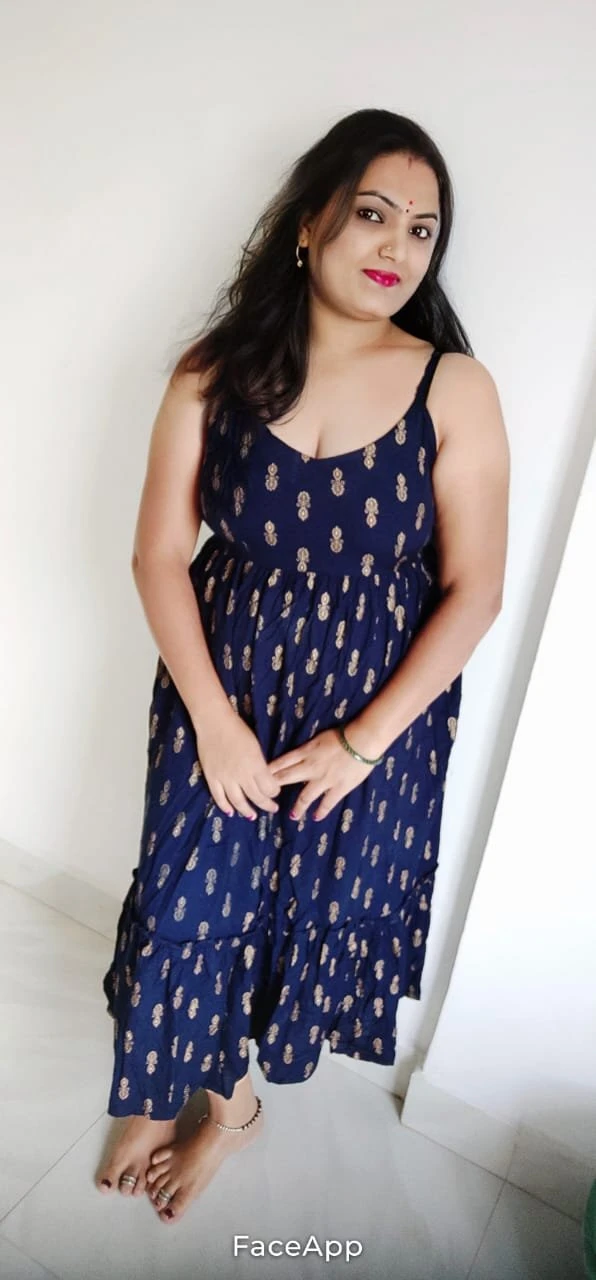 Divyasree – Indian escort in Bangalore — 1 / 4