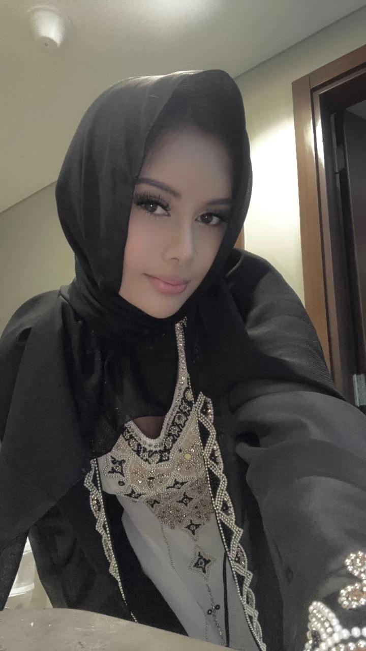 Leaving soon hit me up party girl – Filipino escort in Hong Kong — 11 / 12