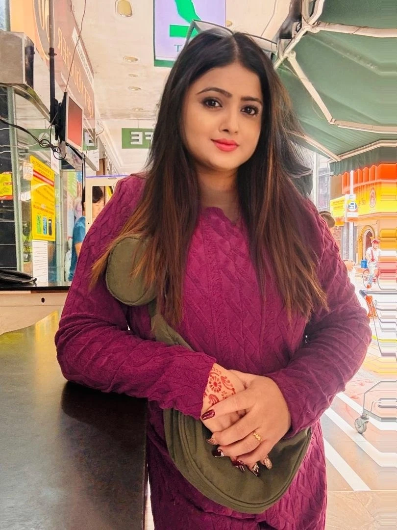 Isha – Indian escort in Hong Kong — 6 / 8