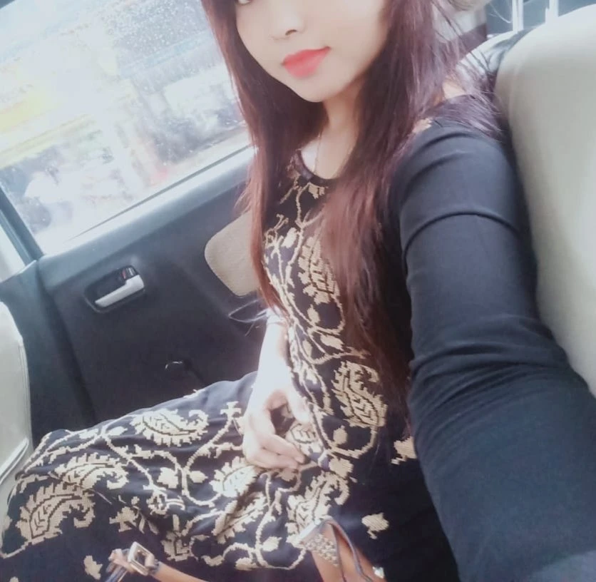 Independent Tinna all Bangalore ser – Indian escort in Bangalore — 3 / 4