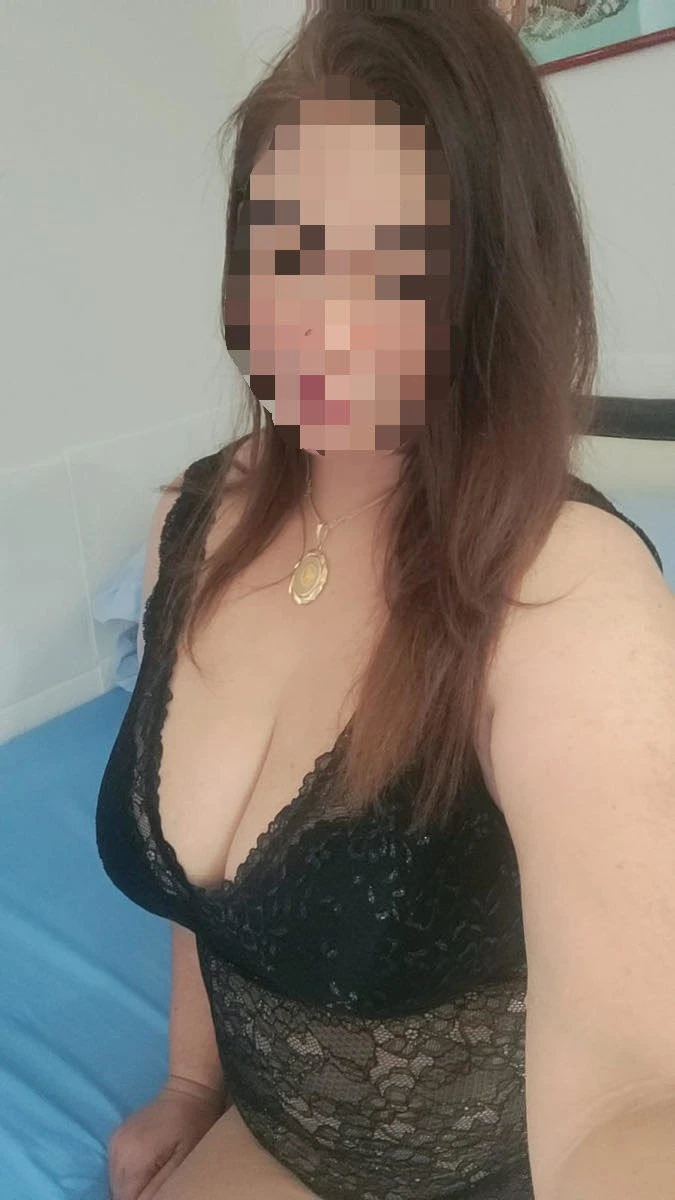 Lia – Filipino escort in Hong Kong, Escort, Hong Kong