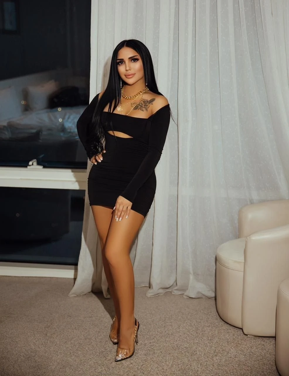 Nilufer – Azerbaijani escort in Baku — 6 / 10