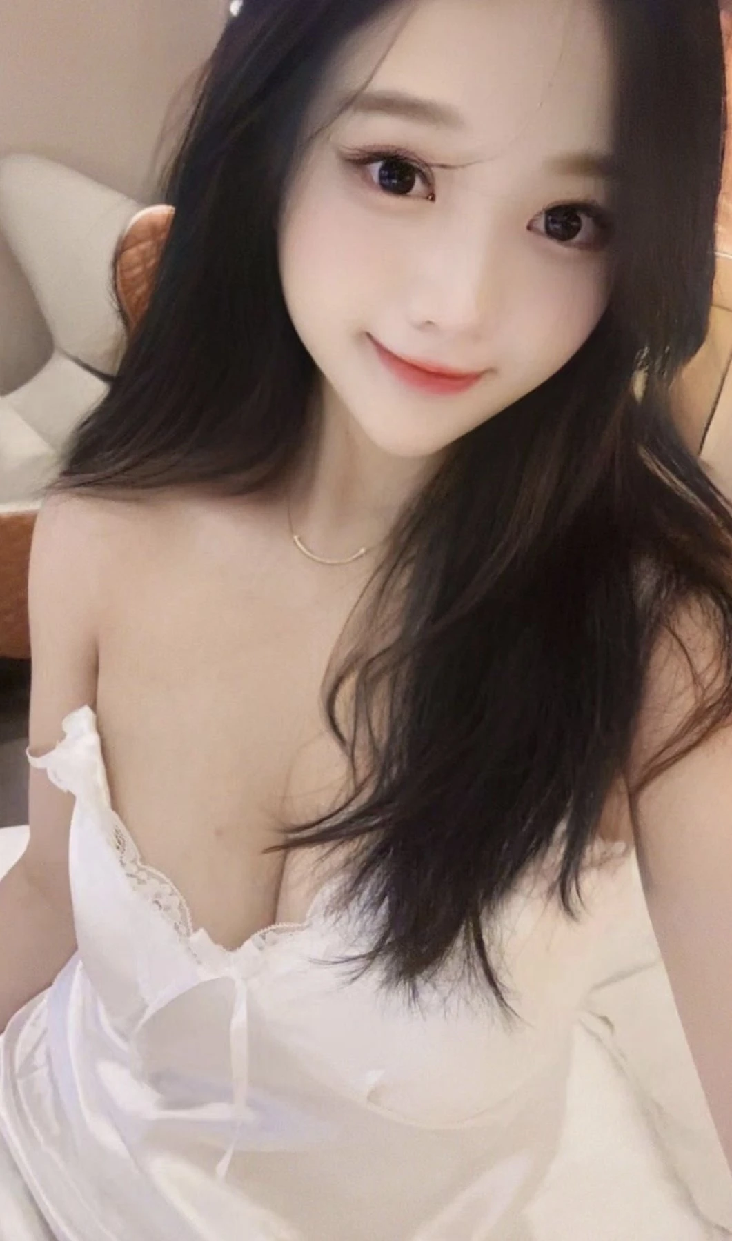 Lala can pay by credit card – Japanese escort in Hong Kong — 8 / 10